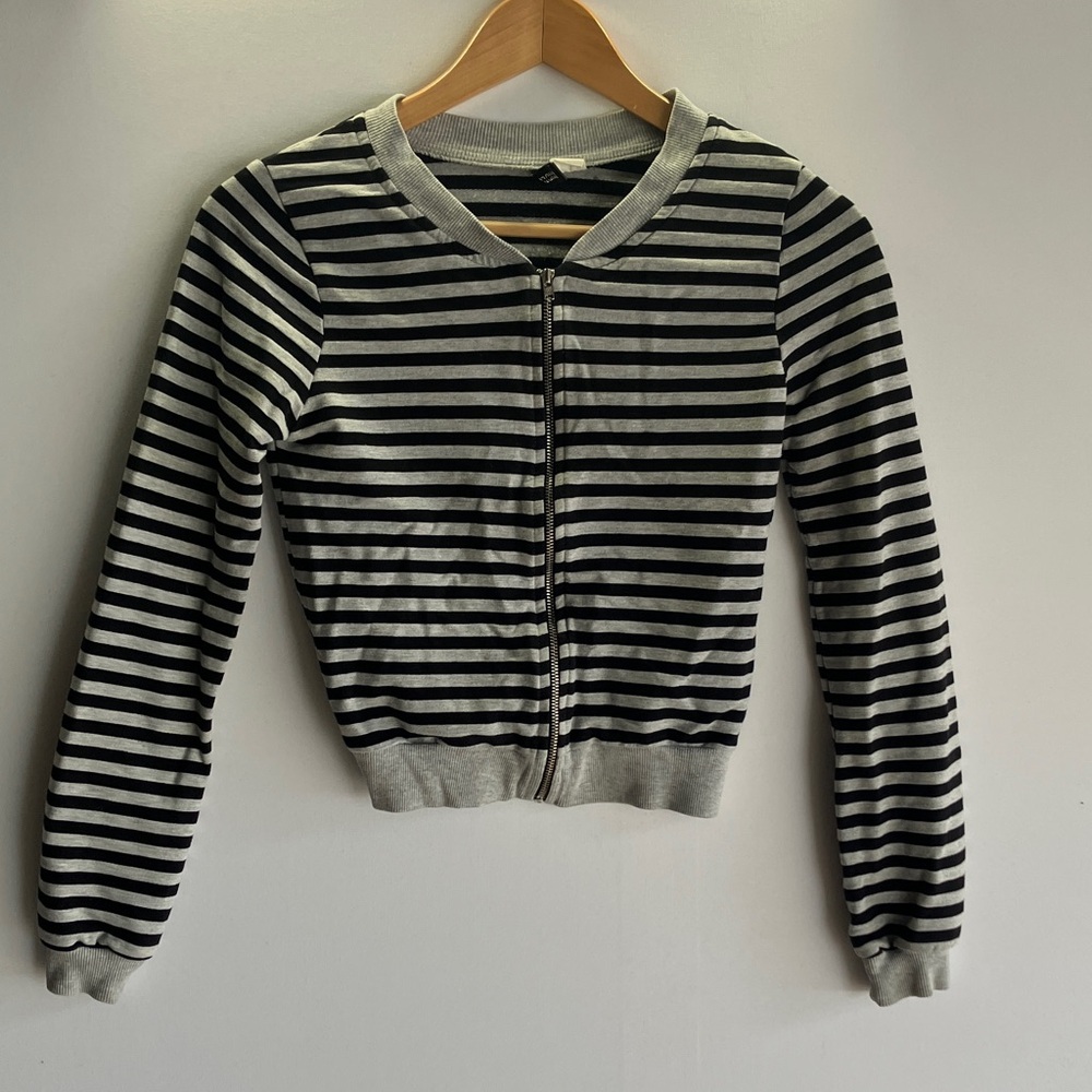 Striped Black and Gray Zip-Up Sweater
